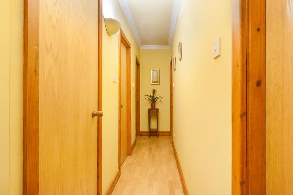 אדינבורו Dean Village - Lovely 2 Bed In Picturesque Dean Village With Balcony And Private Parking מראה חיצוני תמונה